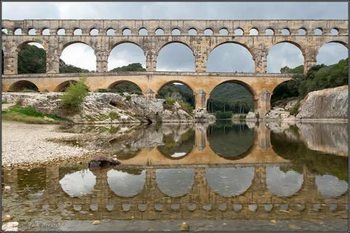 Pont du Gard vom Gardon aus