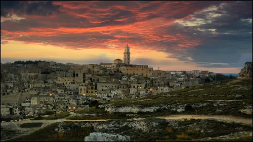 Blick aufs abendliche Matera