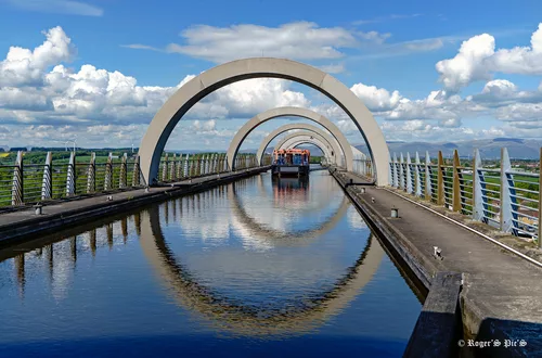 Falkirk Wheel (4 pips)